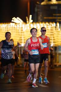 BIB: 45033, 40542, 1910
                            <button type="button" onclick="openModal(23131262)" class="btn btn-primary btn-sm float-right btn-popup" data-toggle="modal" data-target=".modal-high-quality">
                        <i class="fas fa-shopping-cart"></i> Add to Cart
                    </button>
                                            <button type="button" onclick="isThisMe(23131262, true)" class="btn btn-success btn-sm float-right btn-popup btn-isme hidden" data-toggle="tooltip" data-placement="bottom" title="นี่คือรูปของคุณใช่ไหม คลิกที่นี่เพื่อเอาเข้าอัลบั้ม">
                        <i class="fas fa-plus"></i> Add to album
                    </button>
                    <button type="button" onclick="isThisMe(23131262, false)" class="btn btn-warning btn-sm float-right btn-popup btn-isnotme hidden">
                        <i class="fas fa-ban"></i> Remove from album
                    </button>